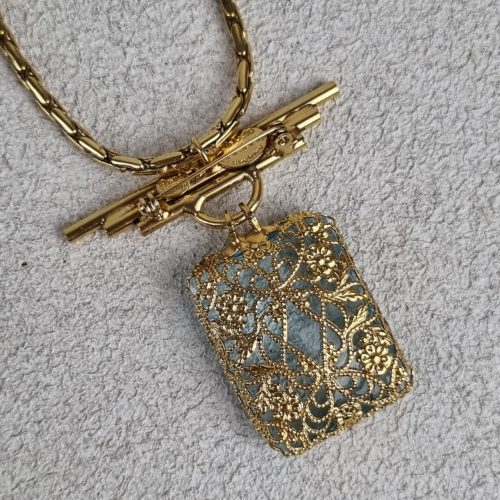 Колье